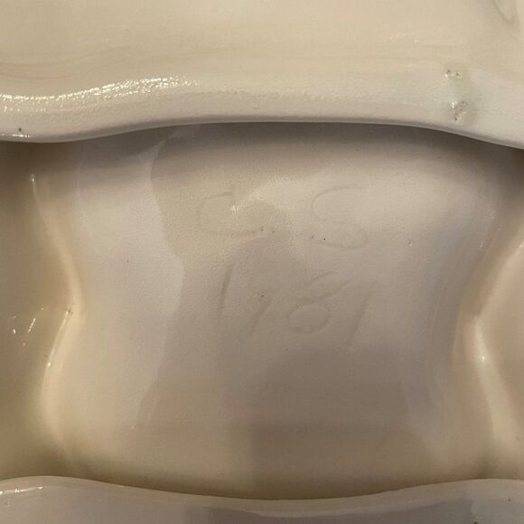 Handmade Christmas 3-section ceramic decorative dish 10" x 5.5" - Picture 4 of 7